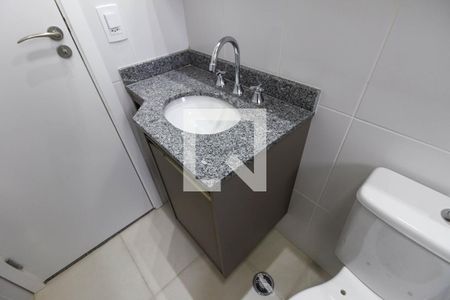 Apartamento para alugar com 64m², 2 quartos e 1 vaga Apartamento para alugar com 64m², 2 quartos e 1 vagaBanheiro