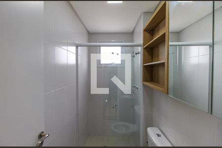 Apartamento para alugar com 64m², 2 quartos e 1 vaga Apartamento para alugar com 64m², 2 quartos e 1 vagaBanheiro da Suíte