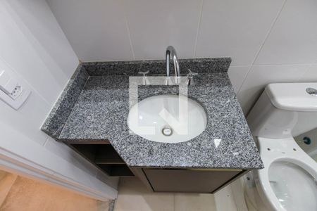 Apartamento para alugar com 64m², 2 quartos e 1 vaga Apartamento para alugar com 64m², 2 quartos e 1 vagaBanheiro