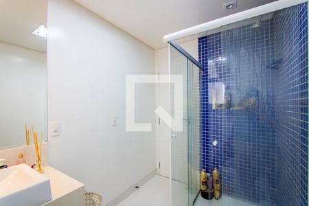 Apartamento à venda com 146m², 4 quartos e 2 vagas Apartamento à venda com 146m², 4 quartos e 2 vagasBanheiro social