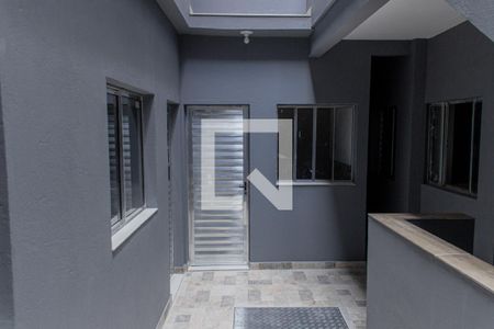 Casa de condomínio para alugar com 33m², 1 quarto e sem vagaEntrada