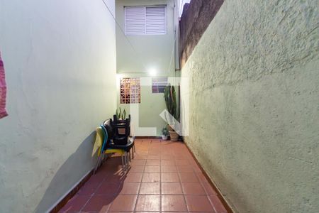 Casa à venda com 128m², 3 quartos e 4 vagas Casa à venda com 128m², 3 quartos e 4 vagasQuintal