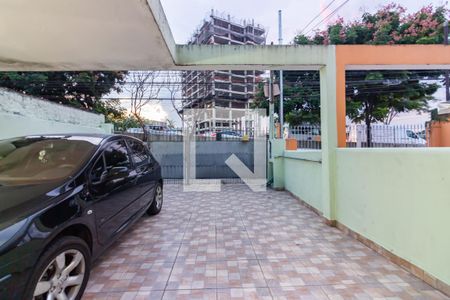 Casa à venda com 128m², 3 quartos e 4 vagas Casa à venda com 128m², 3 quartos e 4 vagasGaragem