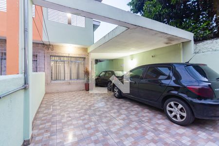 Casa à venda com 128m², 3 quartos e 4 vagas Casa à venda com 128m², 3 quartos e 4 vagasGaragem