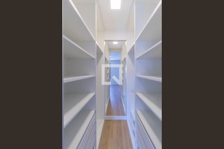 Apartamento à venda com 86m², 3 quartos e 2 vagasCloset - Quarto 1