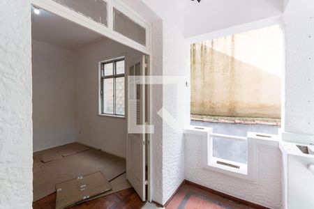 Casa à venda com 500m², 3 quartos e 6 vagasVaranda Quarto 2