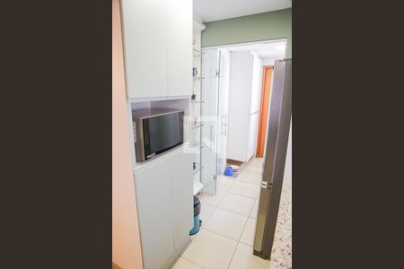 Apartamento à venda com 169m², 2 quartos e 3 vagas Apartamento à venda com 169m², 2 quartos e 3 vagasCozinha