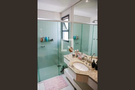 Apartamento à venda com 169m², 2 quartos e 3 vagas Apartamento à venda com 169m², 2 quartos e 3 vagasBanheiro da Suíte 2