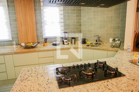 Apartamento à venda com 169m², 2 quartos e 3 vagas Apartamento à venda com 169m², 2 quartos e 3 vagasCozinha