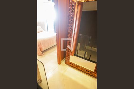 Apartamento à venda com 169m², 2 quartos e 3 vagas Apartamento à venda com 169m², 2 quartos e 3 vagasEspaço entre as suites