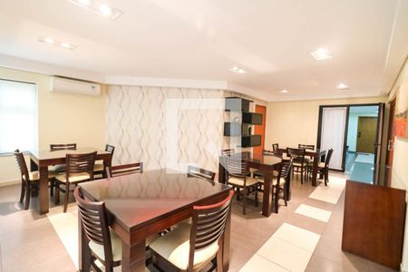 Apartamento à venda com 169m², 2 quartos e 3 vagasÁrea de Serviço - Salão de Festas