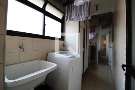 Apartamento à venda com 155m², 4 quartos e 3 vagasÁrea de serviço 