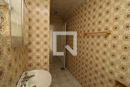 Casa à venda com 100m², 2 quartos e 1 vagaBanheiro