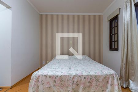 Casa à venda com 224m², 3 quartos e 4 vagasSuite