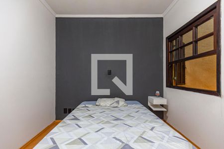 Casa à venda com 224m², 3 quartos e 4 vagasQuarto 2