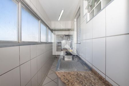 Apartamento para alugar com 100m², 3 quartos e 1 vaga Apartamento para alugar com 100m², 3 quartos e 1 vagaCozinha