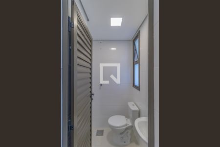 Apartamento à venda com 140m², 3 quartos e 2 vagasBanheio de Serviço