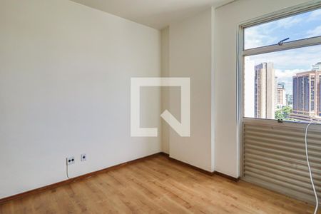 Quarto 1 de apartamento à venda com 3 quartos, 137m² em Santo Agostinho, Belo Horizonte