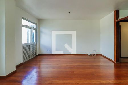 Sala de apartamento à venda com 3 quartos, 137m² em Santo Agostinho, Belo Horizonte
