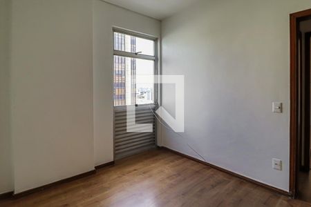 Quarto 1 de apartamento à venda com 3 quartos, 137m² em Santo Agostinho, Belo Horizonte