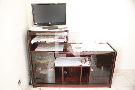 Sala de apartamento para alugar com 1 quarto, 44m² em Aviação, Praia Grande