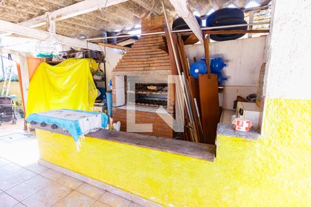 Casa à venda com 300m², 3 quartos e 4 vagas Casa à venda com 300m², 3 quartos e 4 vagasChurrasqueira