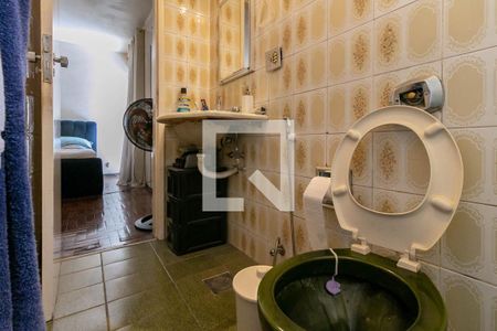 Apartamento à venda com 115m², 3 quartos e 1 vagaBanheiro da Suíte