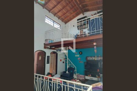 Casa à venda com 298m², 3 quartos e 3 vagas