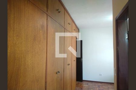 Casa à venda com 192m², 3 quartos e 5 vagas
