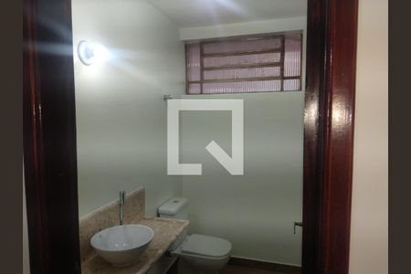 Casa à venda com 192m², 3 quartos e 5 vagas