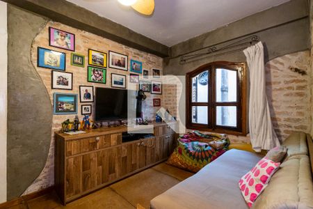 Casa para alugar com 200m², 3 quartos e 1 vaga2o. Andar - Sala de TV