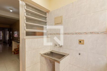 Casa à venda com 170m², 3 quartos e 1 vagaÁrea de Serviço