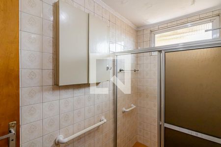 Casa à venda com 170m², 3 quartos e 1 vagaBanheiro