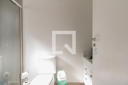 Casa à venda com 430m², 4 quartos e 8 vagas Casa à venda com 430m², 4 quartos e 8 vagasBanheiro Suíte 3