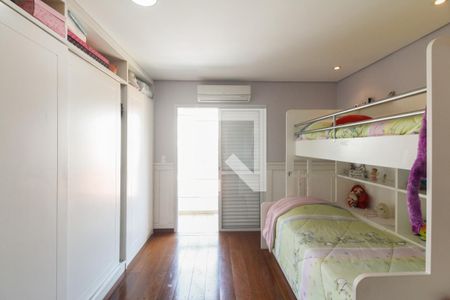 Casa à venda com 430m², 4 quartos e 8 vagas Casa à venda com 430m², 4 quartos e 8 vagasSuíte 2