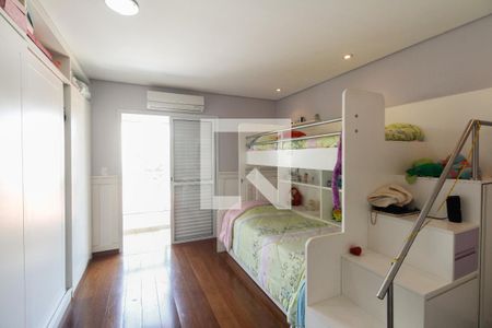 Casa à venda com 430m², 4 quartos e 8 vagas Casa à venda com 430m², 4 quartos e 8 vagasSuíte 2