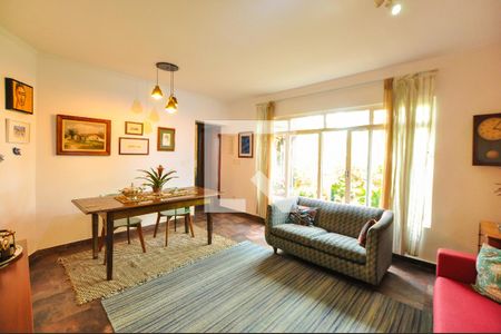 Sala de casa à venda com 3 quartos, 180m² em Vila Madalena, São Paulo