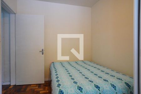 Quarto 2 de apartamento à venda com 2 quartos, 70m² em Humaitá, Porto Alegre