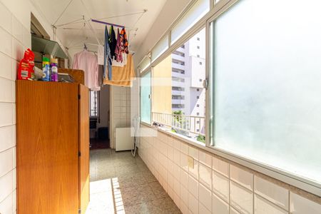 Apartamento à venda com 300m², 3 quartos e 1 vagaLavanderia