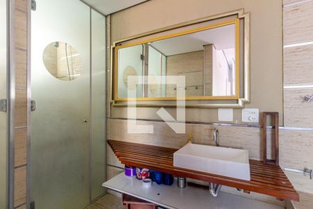 Apartamento à venda com 300m², 3 quartos e 1 vagaBanheiro 3- Suíte