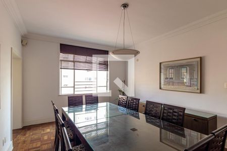 Apartamento à venda com 300m², 3 quartos e 1 vagaSala de Jantar