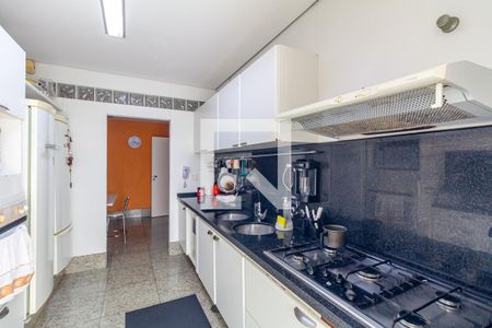 Apartamento à venda com 300m², 3 quartos e 1 vagaCopa e Cozinha