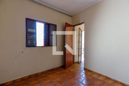 Casa à venda com 150m², 4 quartos e 6 vagas Casa à venda com 150m², 4 quartos e 6 vagasQuarto 3