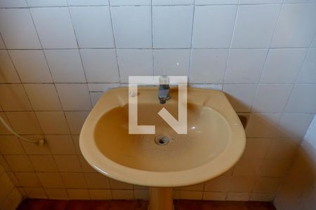 Casa à venda com 150m², 4 quartos e 6 vagas Casa à venda com 150m², 4 quartos e 6 vagasBanheiro da Suíte