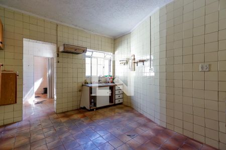 Casa à venda com 150m², 4 quartos e 6 vagas Casa à venda com 150m², 4 quartos e 6 vagasCozinha 1