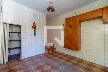 Casa à venda com 150m², 4 quartos e 6 vagas Casa à venda com 150m², 4 quartos e 6 vagasCozinha 1