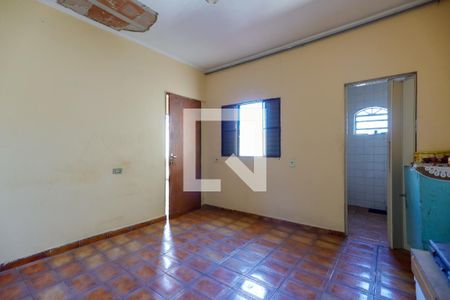Casa à venda com 150m², 4 quartos e 6 vagas Casa à venda com 150m², 4 quartos e 6 vagasSuíte