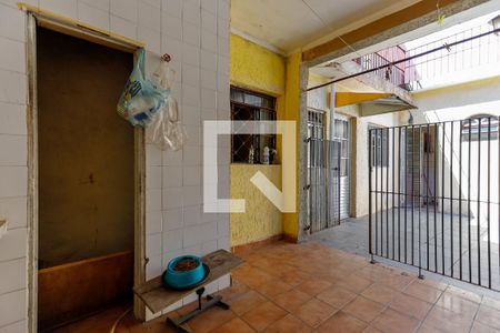 Casa à venda com 150m², 4 quartos e 6 vagas Casa à venda com 150m², 4 quartos e 6 vagasÁrea de Serviço