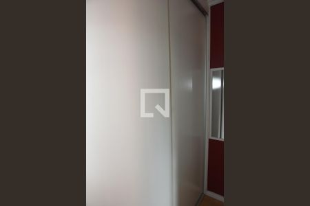Apartamento à venda com 58m², 2 quartos e 1 vagaQuarto 2 - Armários