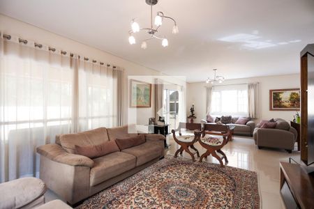 Sala de casa de condomínio para alugar com 4 quartos, 480m² em Bosque do Vianna, Cotia